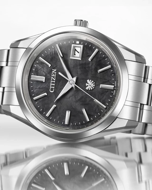 The CITIZEN Black Dial Super Titanium Bracelet AQ4100-57E | CITIZEN